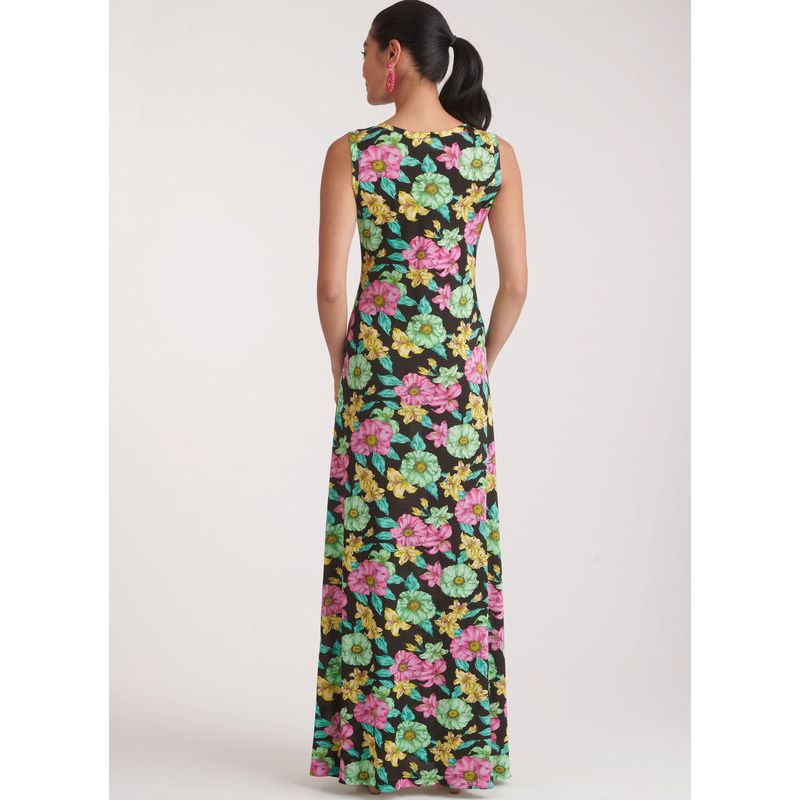 Patron New Look 6775 - Robe en tricot en deux longueurs