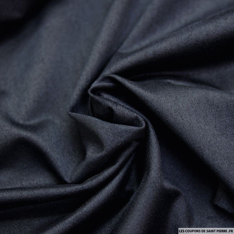 Tissu Satin de coton uni Noir – Les Coupons de Saint-Pierre