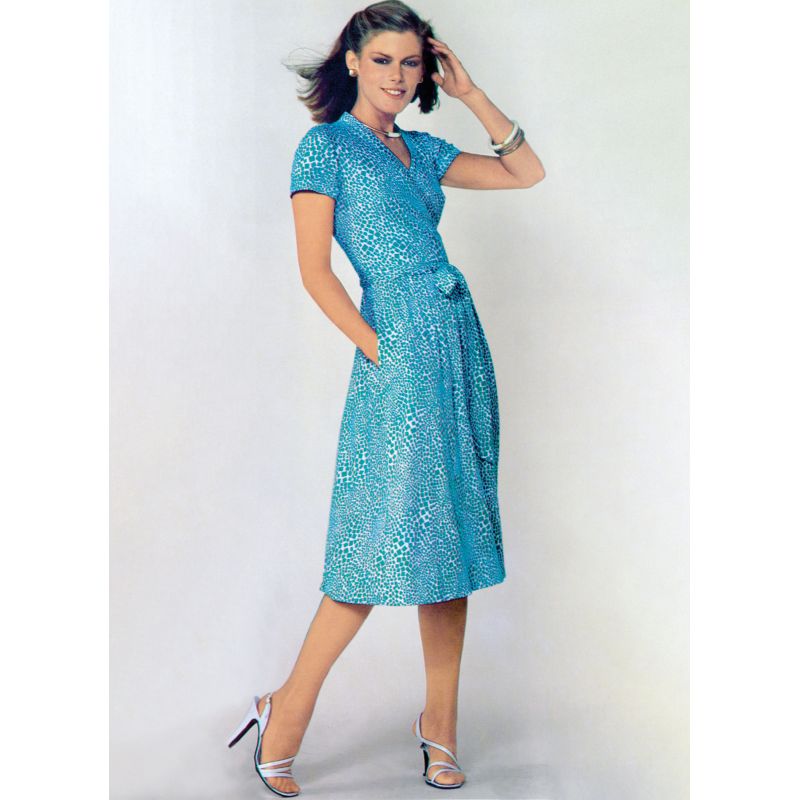 Patron Vogue 2040 U5 - Robe portefeuille