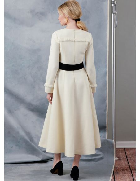 Patron Vogue 2046 R5 (42-50) - Robe fit-and-flare avec variations de manches