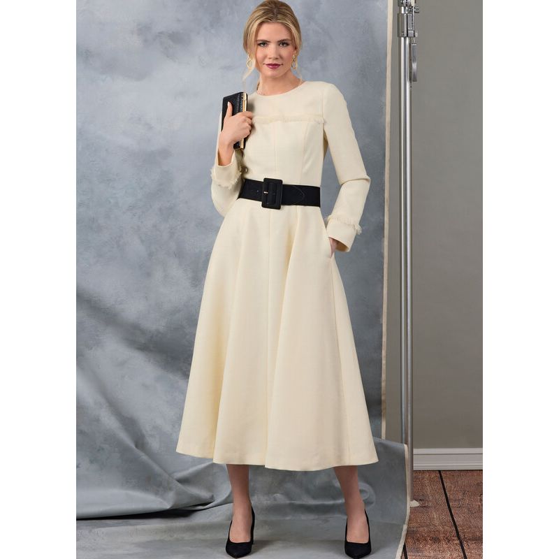 Patron Vogue 2046 R5 (42-50) - Robe fit-and-flare avec variations de manches