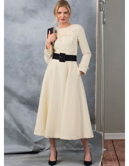 Patron Vogue 2046 R5 (42-50) - Robe fit-and-flare avec variations de manches