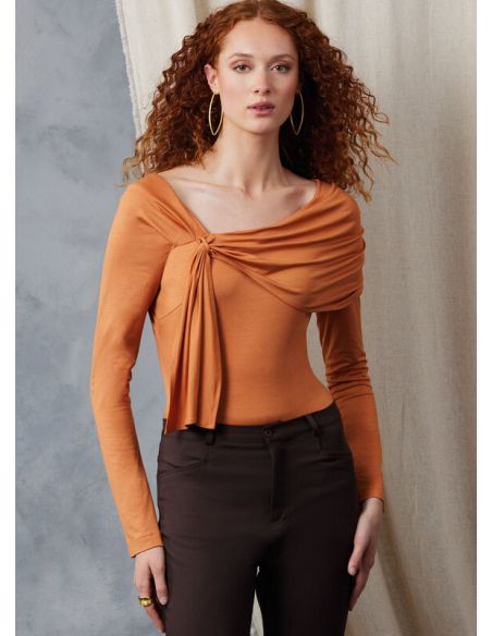 Patron Vogue 2049 B5 (36-44) - Body ajusté avec drapé élégant