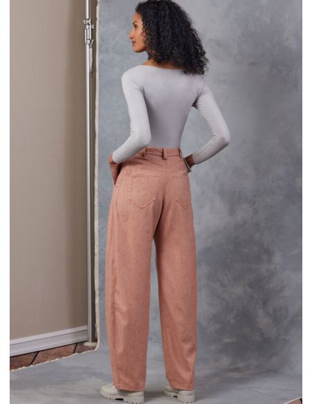 Patron Vogue 2051 U5 (44-52) - Pantalon taille haute à jambes larges avec poches