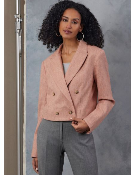 Patron Vogue 2053 R5 (42-50) - Veste à double boutonnage avec épaulettes