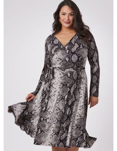 Patron Vogue 2060 Y5 (46-54) - Robe portefeuille réversible avec attaches