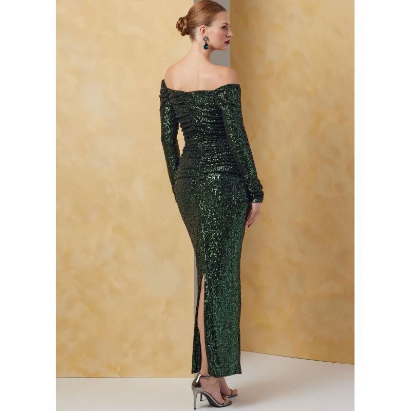 Patron Vogue 2063 Y5 (46-54) - Robe ajustée à encolure dégagée