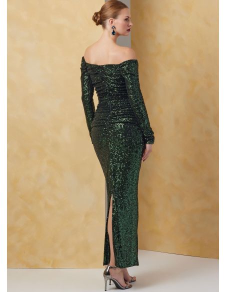 Patron Vogue 2063 Y5 (46-54) - Robe ajustée à encolure dégagée