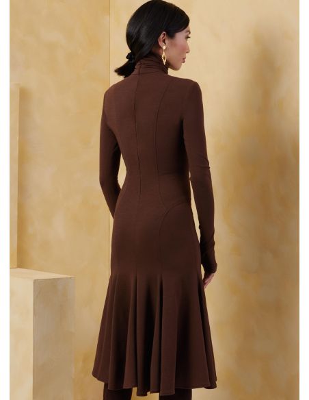 Patron Vogue 2064 H5 (34-42) - Robe en maille pour femme