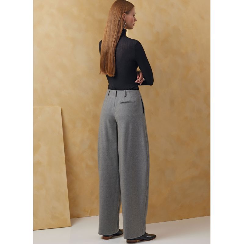 Patron Vogue 2070 Y5 (46-54) - Shorts et pantalons pour femme
