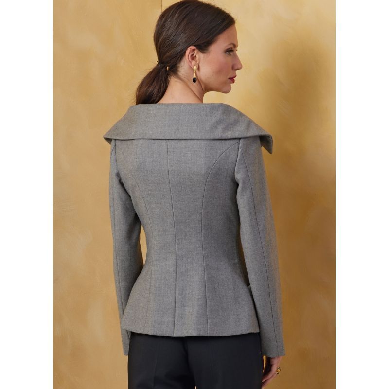 Patron Vogue 2073 Y5 (46-54) - Veste pour femme avec variations de manches