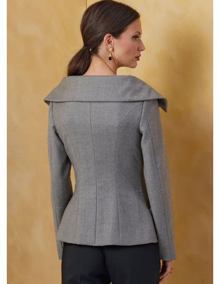 Patron Vogue 2073 Y5 (46-54) - Veste pour femme avec variations de manches