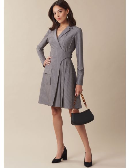 Patron McCall's 8528.Y5 - Robe blazer élégante