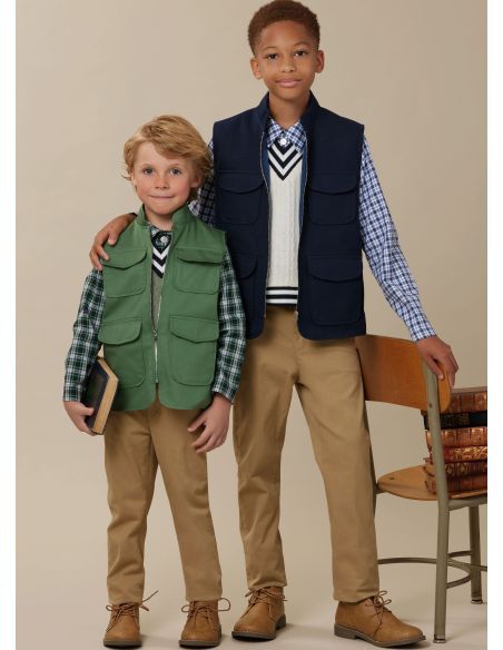 Patron McCall's 8537.K5 - Gilets, haut et chemise pour enfants et garçons