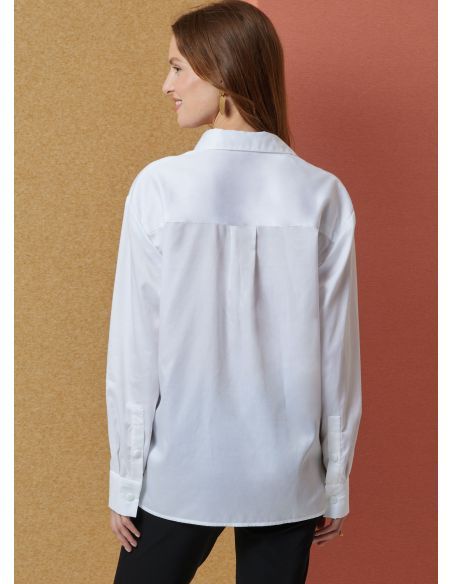 Patron Butterick 7011/U5 (44-52) - Chemisier boutonné avec variations de manches