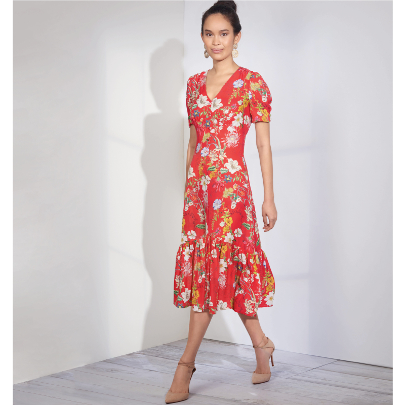 Patron Simplicity 8875.H5 (34-42) - Robe féminine avec encolure en V et volants