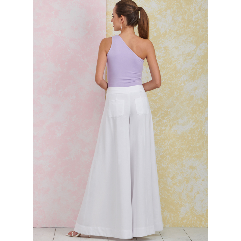 Patron Simplicity 9925.U5 (44-52) - Ensemble pantalon, top asymétrique et boléro pour femme