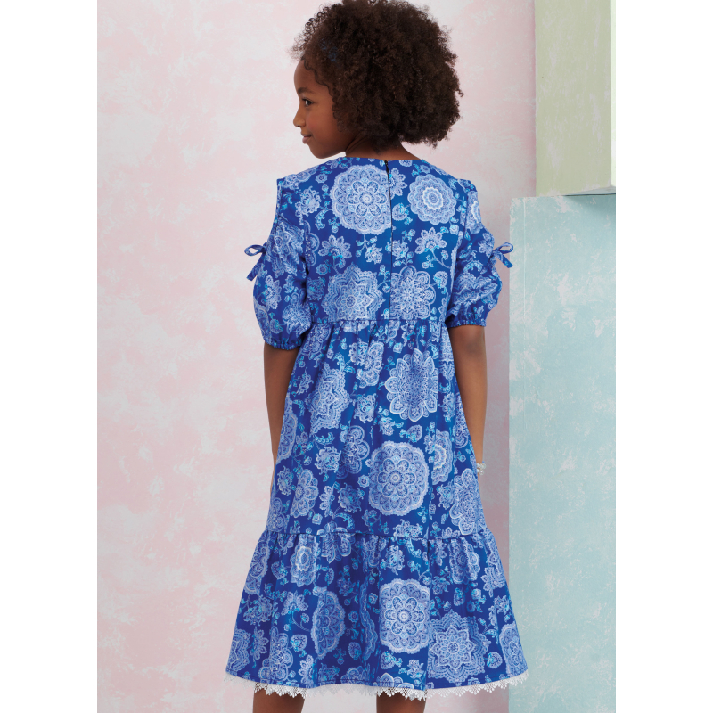 Patron Simplicity 9933.K5 (7-14) -  Robe à étages pour enfants et jeunes filles avec variations de manches
