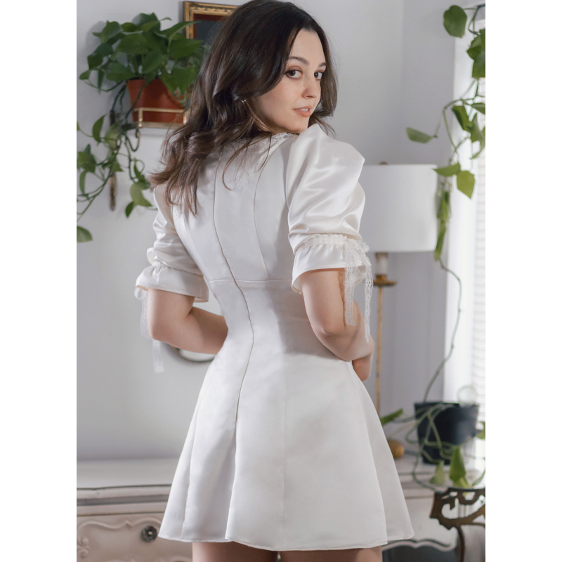 Patron McCall's 8550.H5 (34-42) - Robe évasée