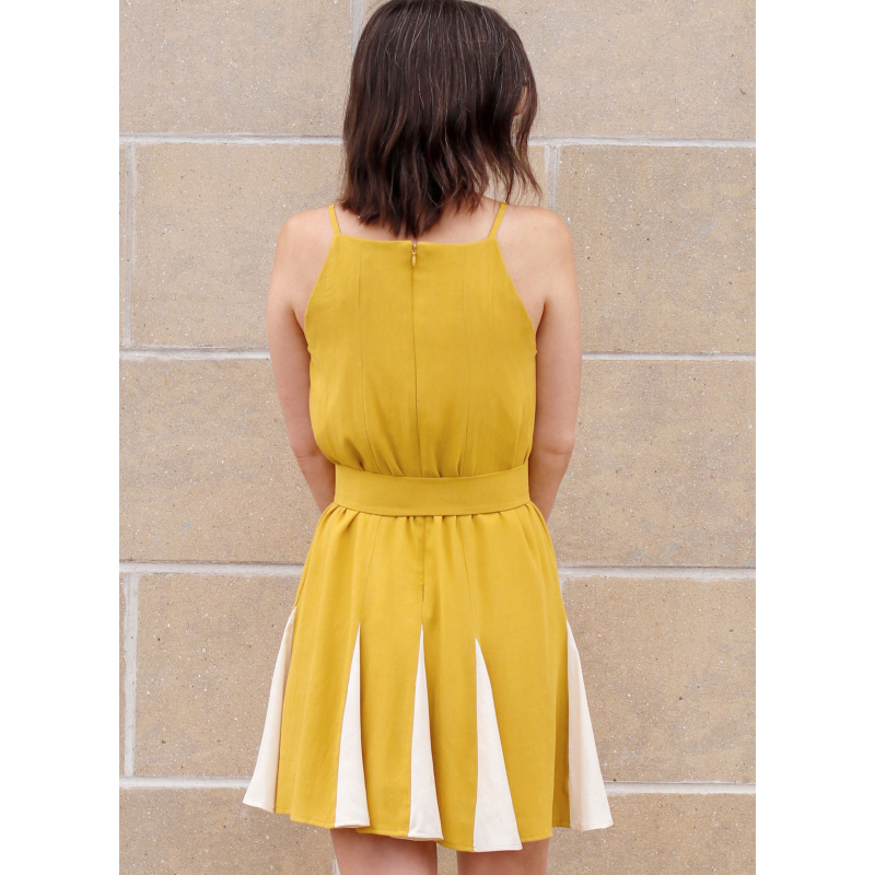 Patron KnowMe 2112.D5 (32-40) - Robe en deux longueurs avec ceinture