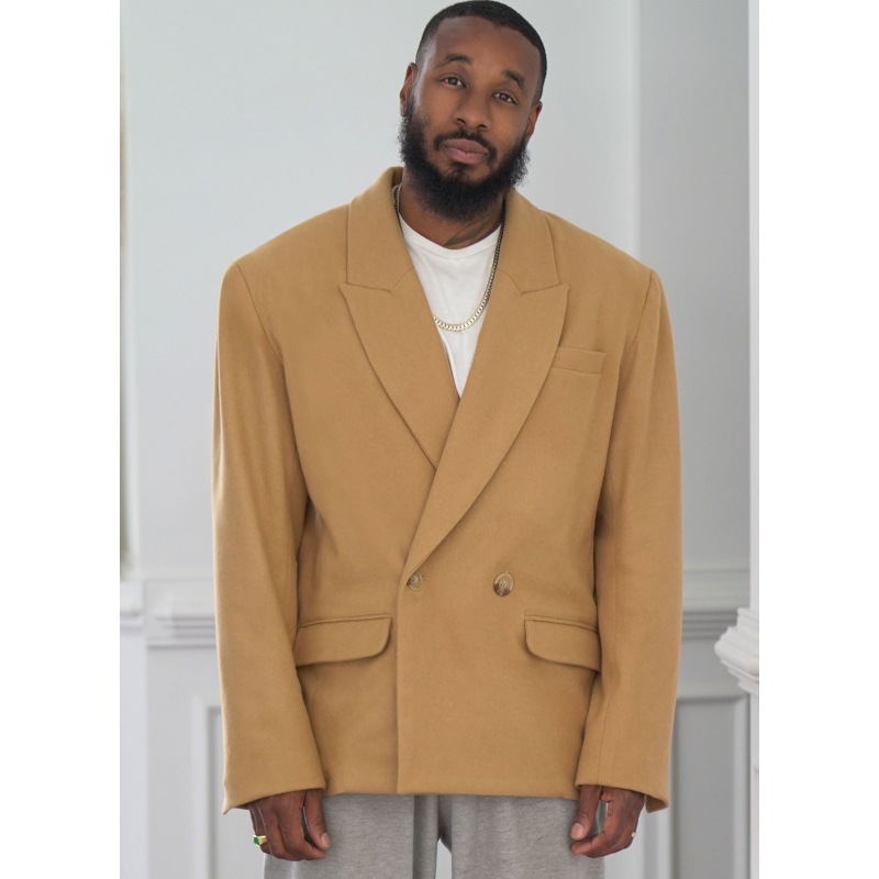 Patron KnowMe 2118.BB (56-64) - Veste oversize croisée avec détails raffinés