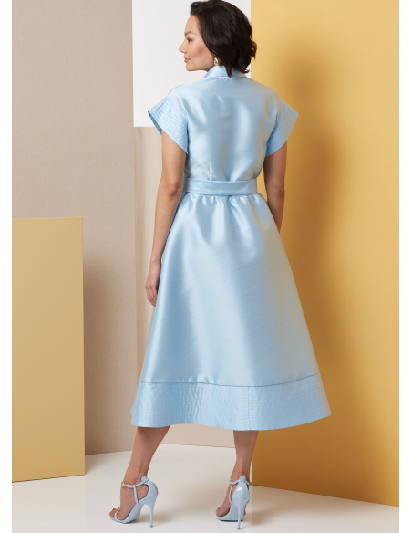 Patron Butterick 7021/H5 (34-42) -  Robes boutonnées à col pointu