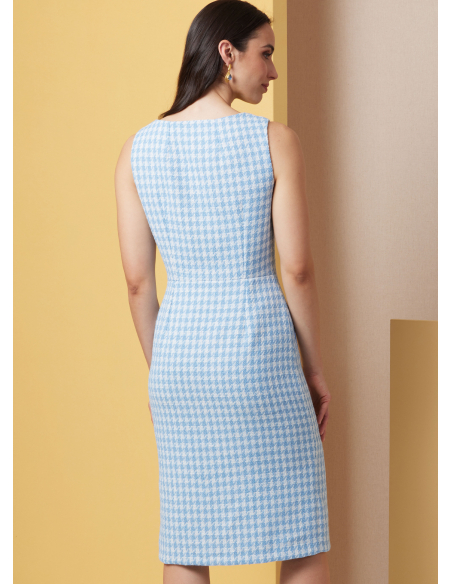 Patron Butterick 7022 AA (38-46) - Robes ajustées sans manches à encolure carrée