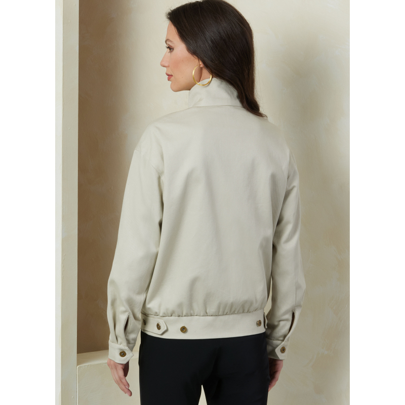 Patron Vogue 2093/Y5 (46-54) - Vestes zippées à col droit et poches à rabats