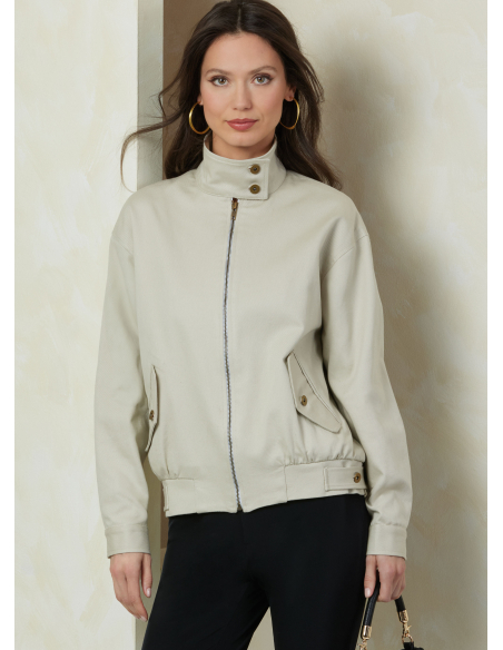 Patron Vogue 2093/Y5 (46-54) - Vestes zippées à col droit et poches à rabats