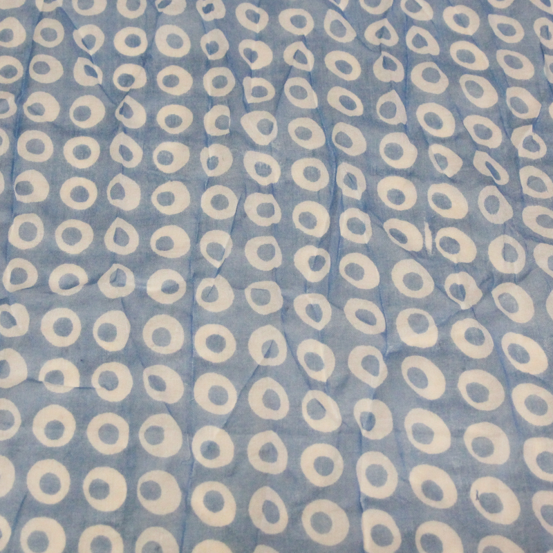 Étole 100% coton - Cercle difforme blanc fond bleu