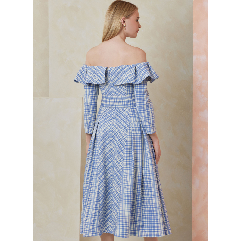 Patron Vogue 2104/Y5 (46-54) - Robe midi bardot plissée
