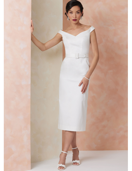 Patron Vogue 2105/R5 (42-50) - Robe fourreau épaules dénudées et ceinture