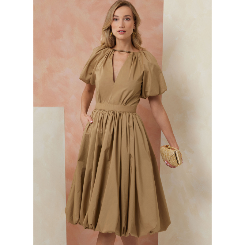 Patron Vogue 2106/H5 (34-42) - Robe froncée à ourlet bulle et dos ouvert