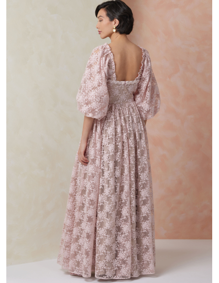 Patron Vogue 2109/H5 (34-42) - Robe ajustée à encolure cœur et manches bouffantes