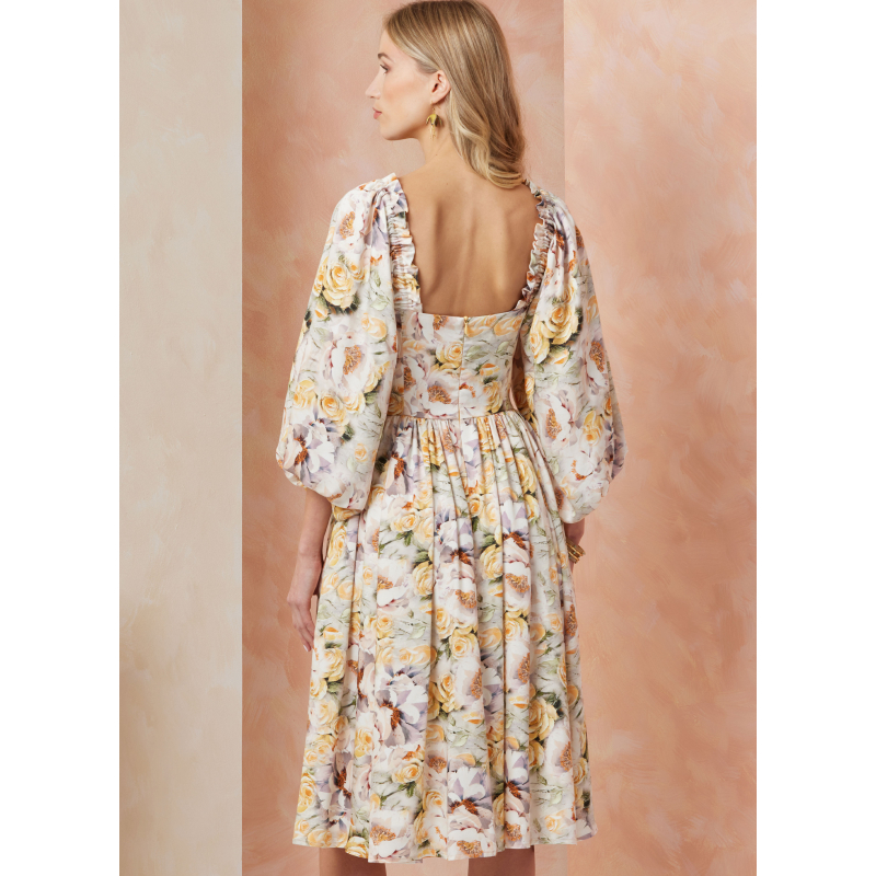 Patron Vogue 2109/U5 (44-52) - Robe ajustée à encolure cœur et manches bouffantes