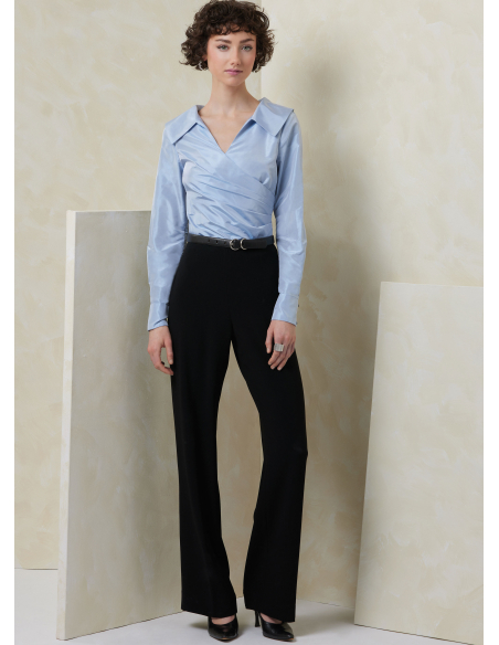 Patron Vogue 2113/B5 (36-44) - Top ajusté encolure V avec manches courtes ou longues