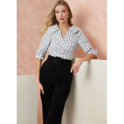Patron Vogue 2113/Y5 (46-54) - Top ajusté encolure V avec manches courtes ou longues 2