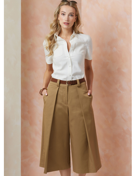 Patron Vogue 2115/Y5 (46-54) - Short large taille haute deux longueurs
