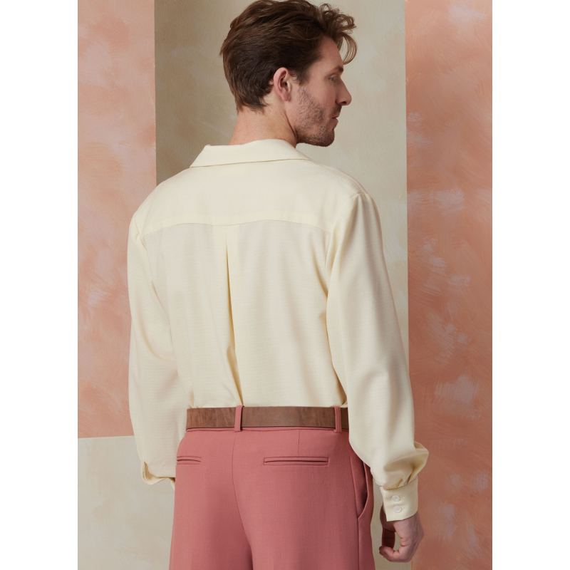 Patron Vogue 2120 AA (46-54) - Ensemble homme chemise ample, short ou pantalon et ceinture