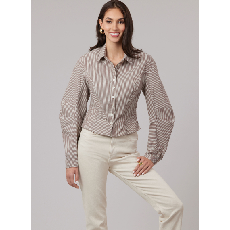 Patron McCall's 8580.H5 (34-42) - Chemise ajustée à col classique