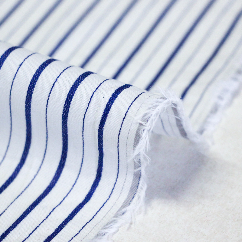 Popeline 100% coton - Rayure alternée bleu