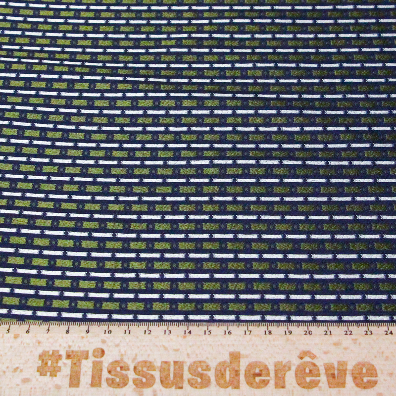 Jacquard 100% soie - Pois et petites fleurs vertes fond marine