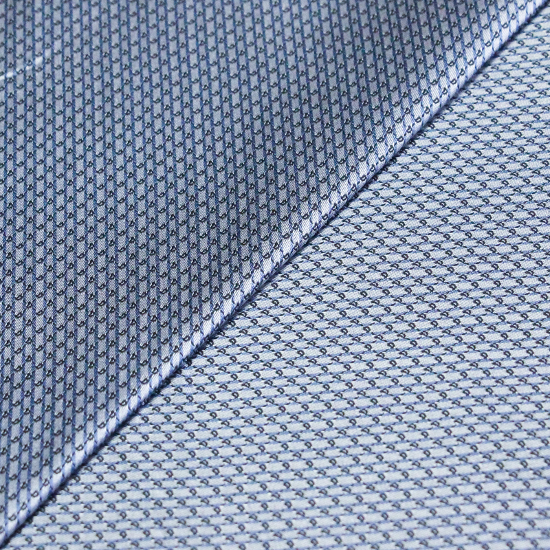 Jacquard 100% soie - Cachemire blanc fond bleu