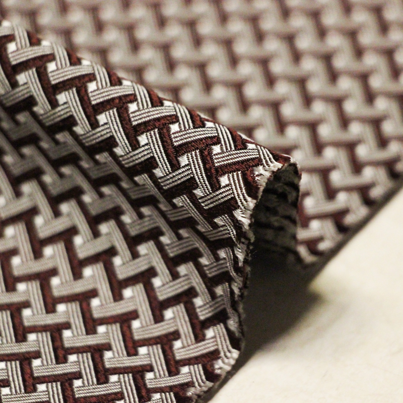 Jacquard 100% soie - Entrelacs blanc et bordeaux