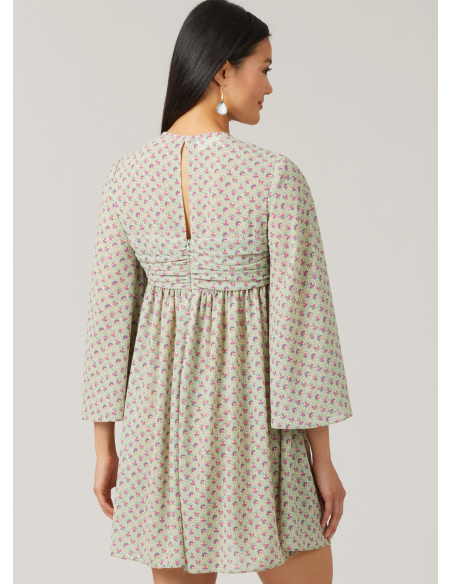 Patron McCall's 8602.Y5 (46-54) - Robe babydoll à manches variées