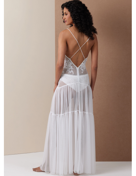 Patron Vogue 2139/U5 (44-52) - Robe lingerie longue élégante