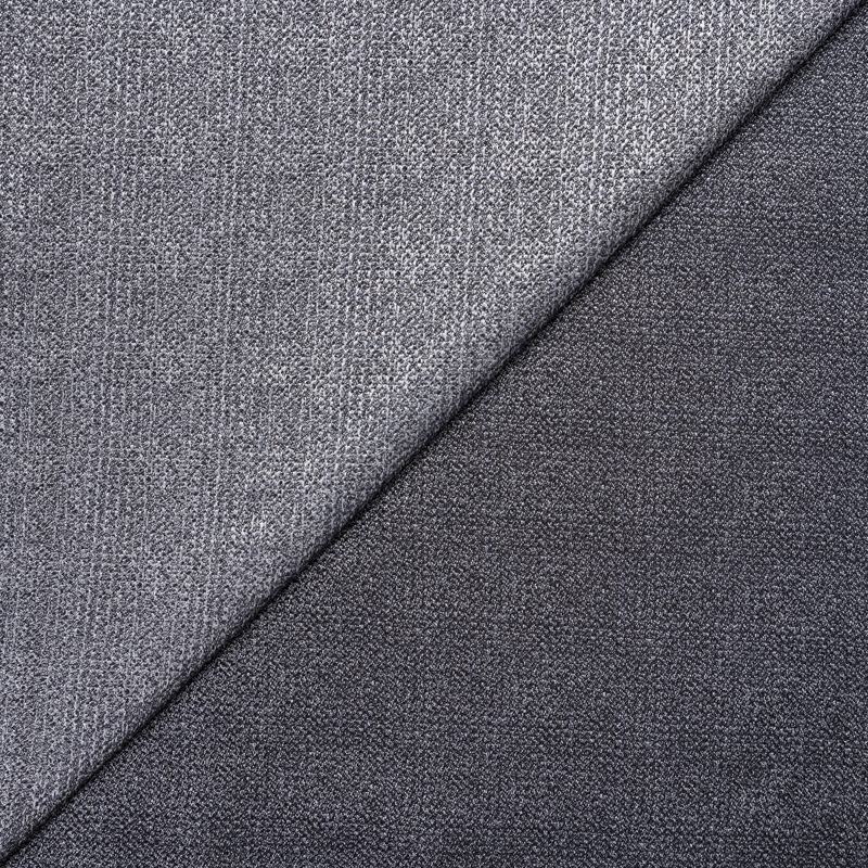 Jacquard 100% soie - Motif micro-grain gris argenté