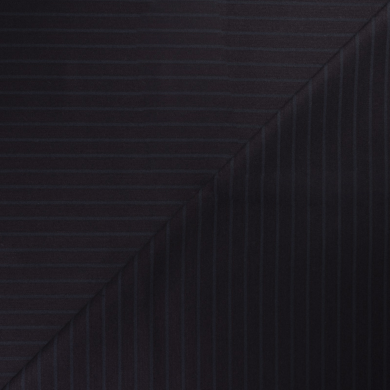Gabardine imprimée coton & élasthanne – Rayure noir ton sur ton