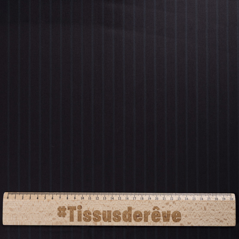 Gabardine imprimée coton & élasthanne – Rayure noir ton sur ton