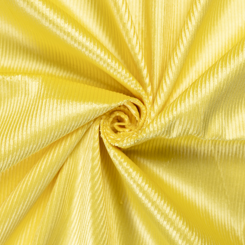 Velours côtelé 500 raies coton, viscose & élasthanne - Jaune
